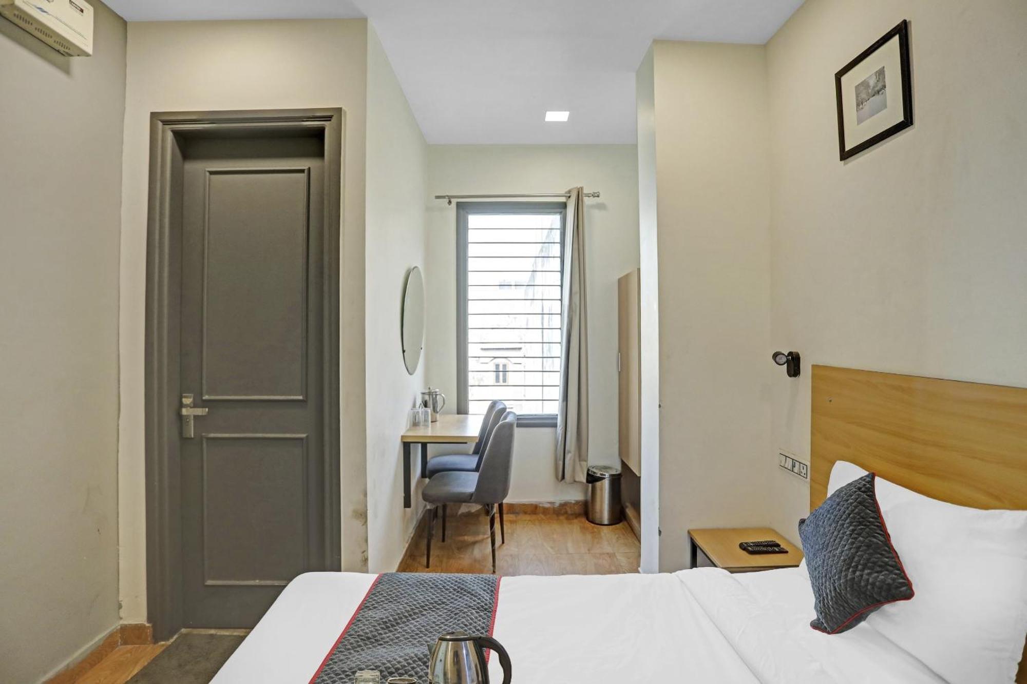 فندق Super Townhouse Mannat Rohini 16 دلهي المظهر الخارجي الصورة