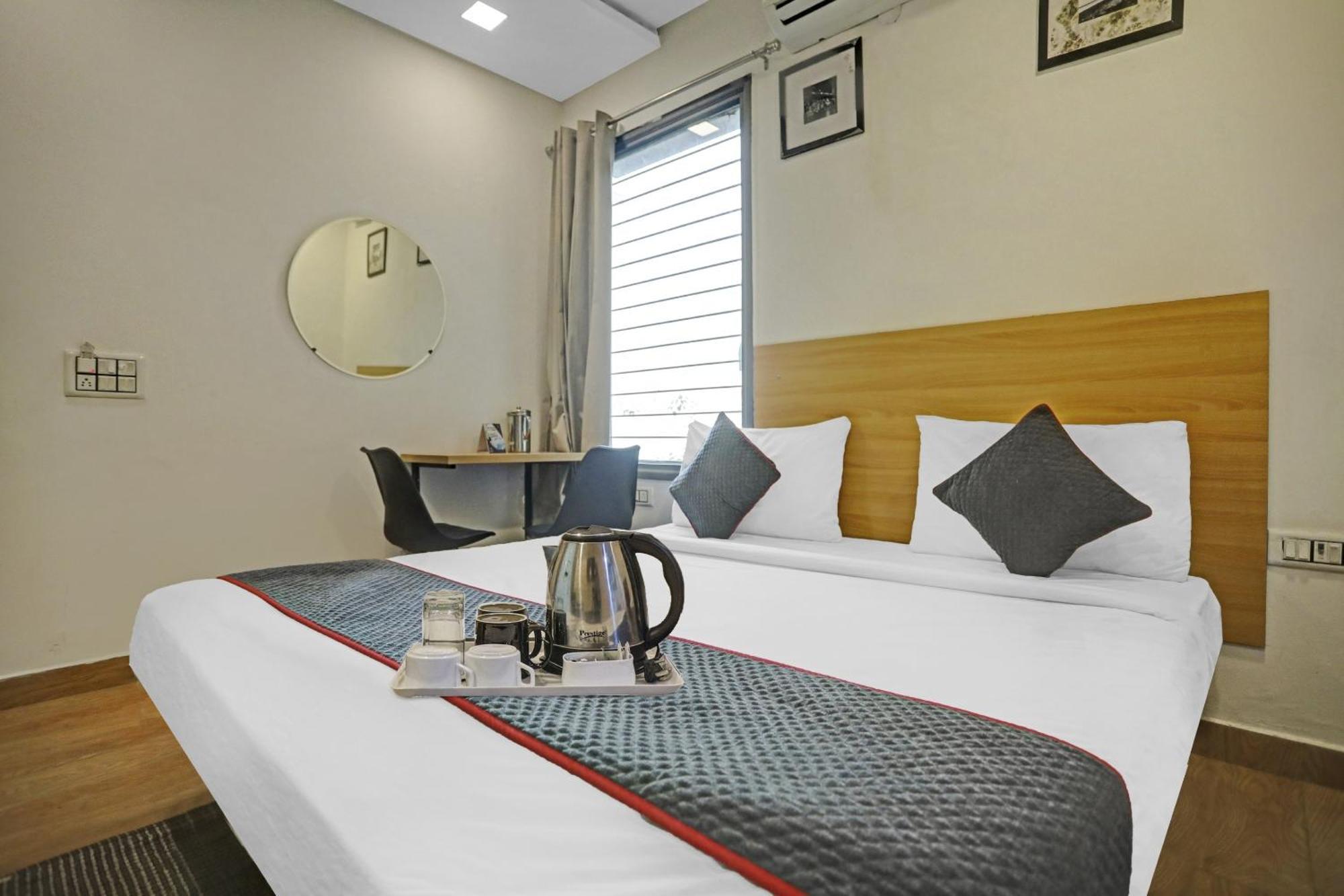 فندق Super Townhouse Mannat Rohini 16 دلهي المظهر الخارجي الصورة